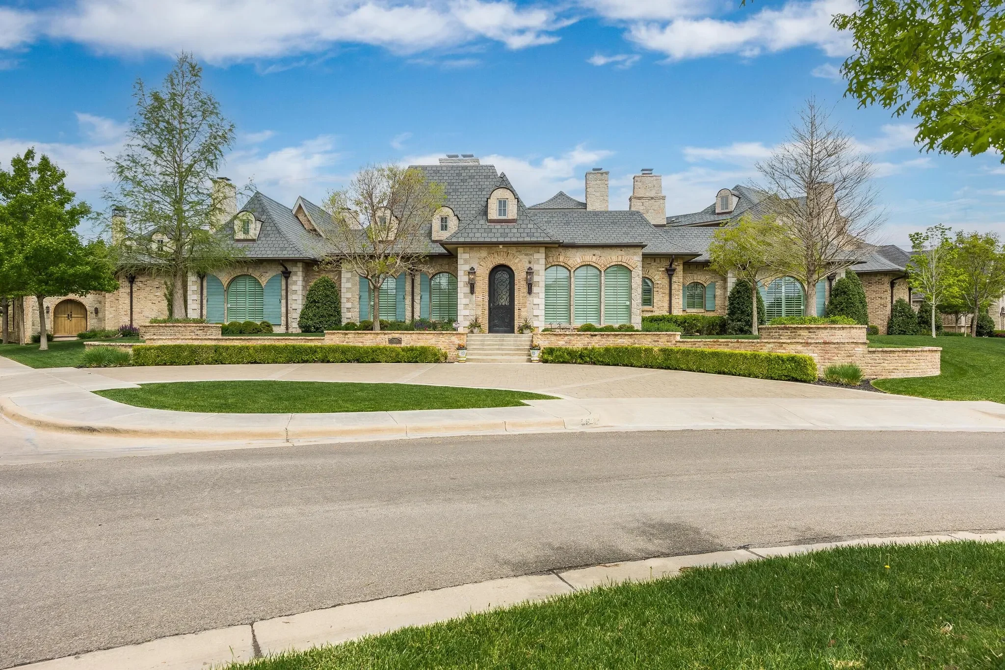 The Colonies Neighborhood