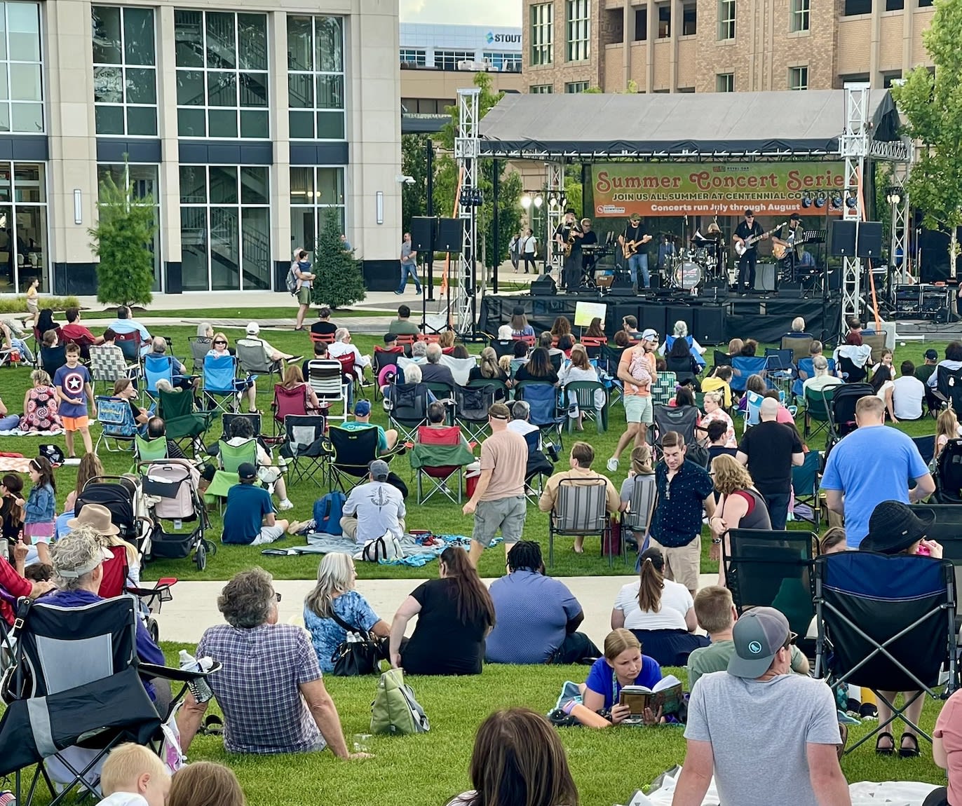 Shain Park, Summer Concert Series, Birmingham, MI