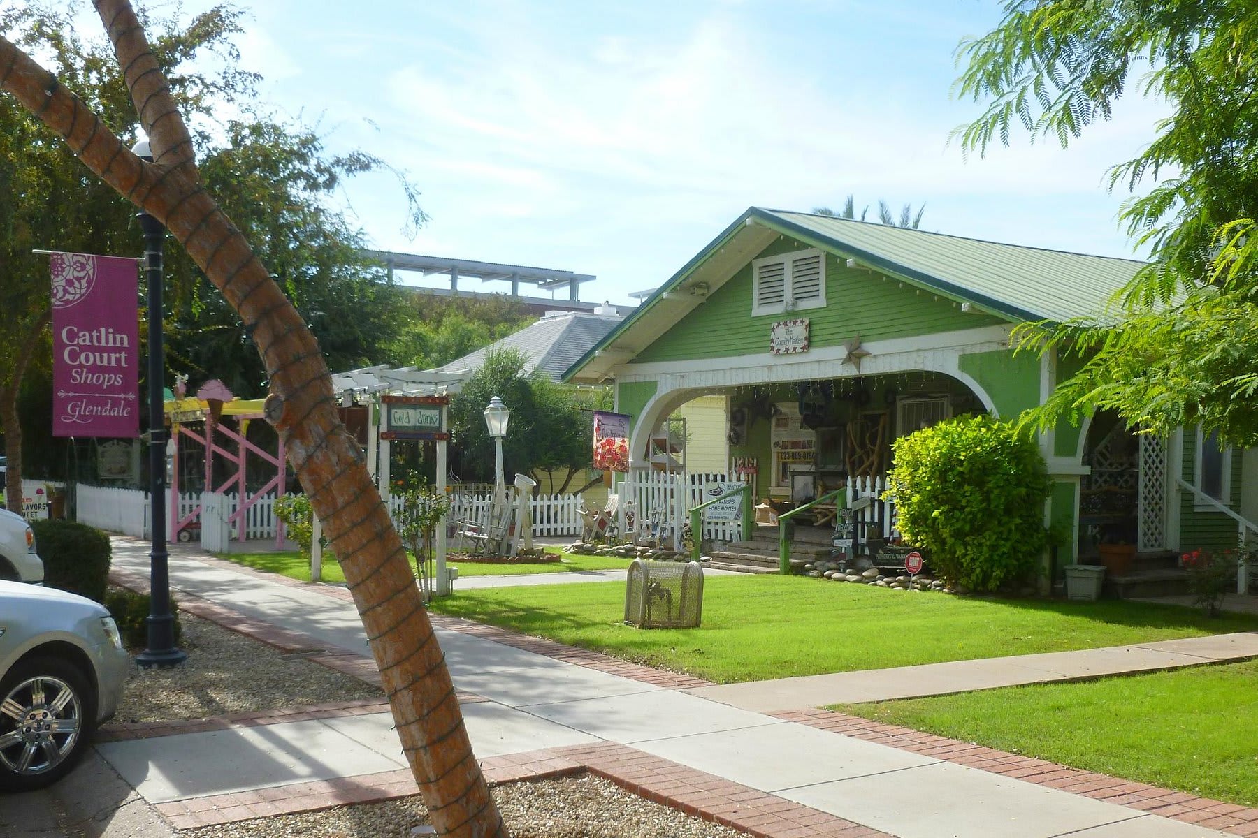 Catlan Court Neighborhood