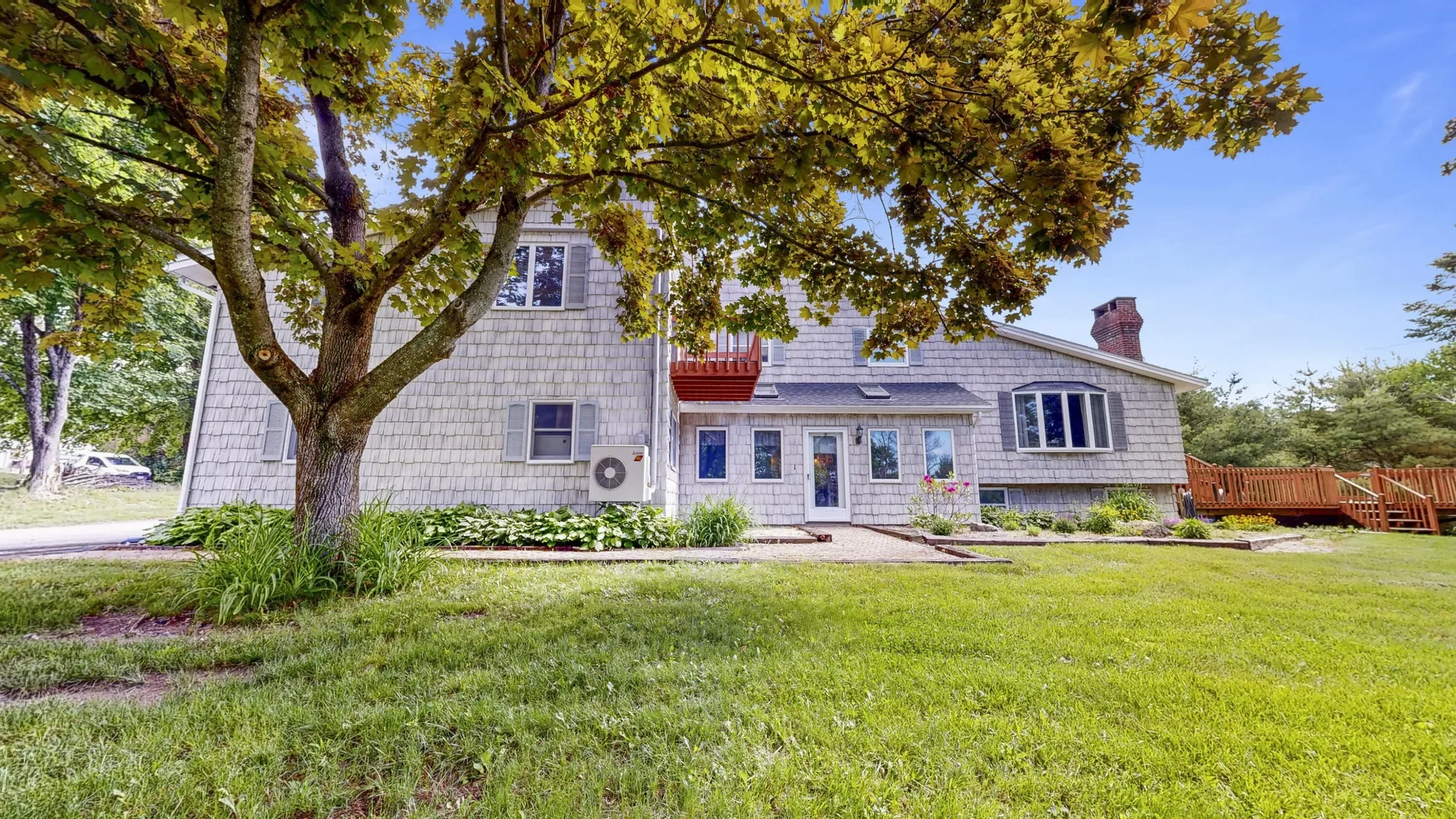 Pond Road Neighborhood