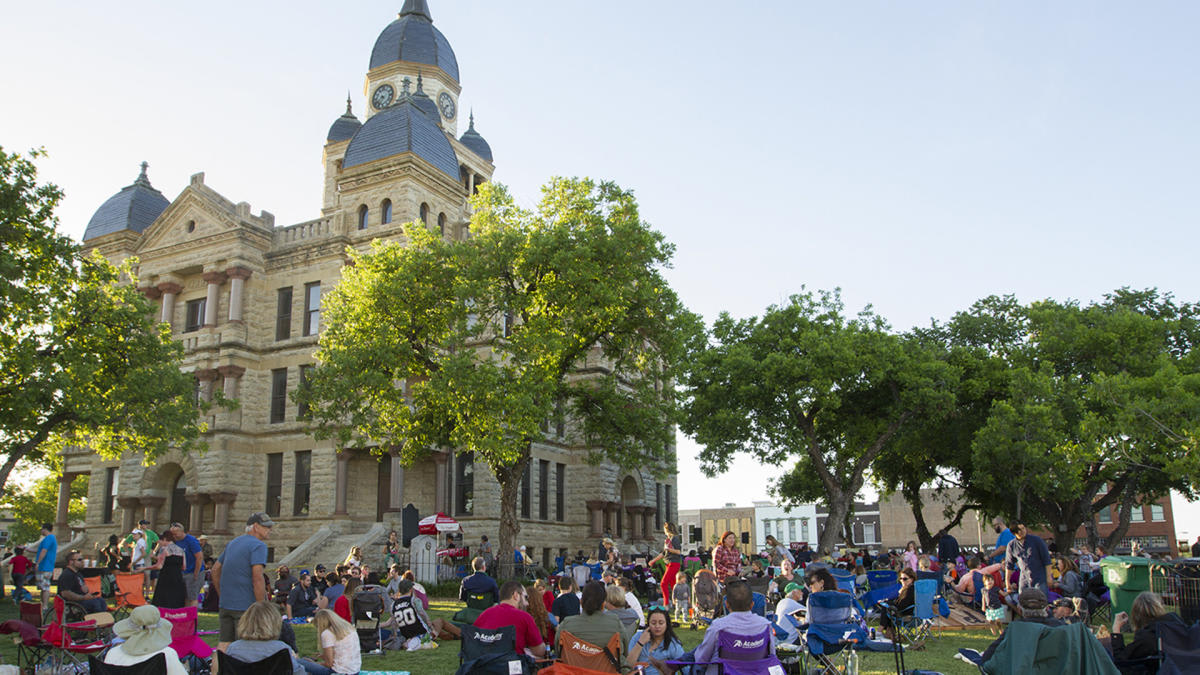 Denton County Courthouse on the Square