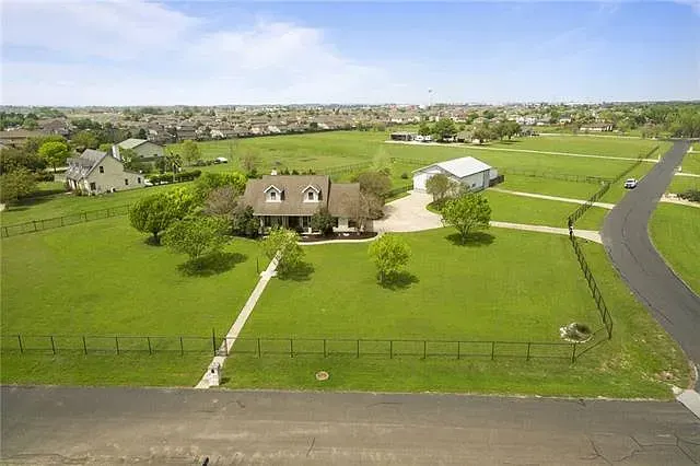 Creek Bend Neighborhood