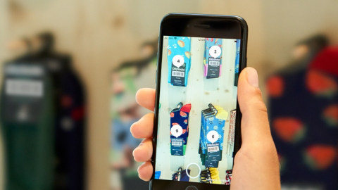 4 Easy Ways to Add Barcode Scanning into Any Fashion Retail Ecosystem