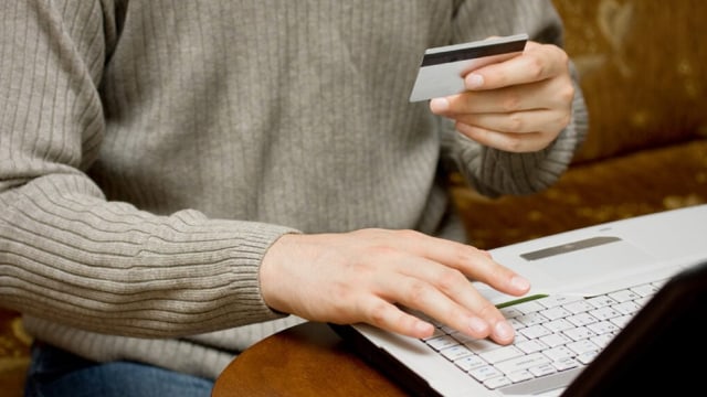 online shopping using credit card