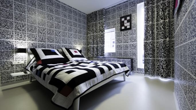 QR code hotel room