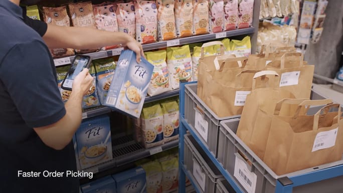 order picking in store with smartphone scanning