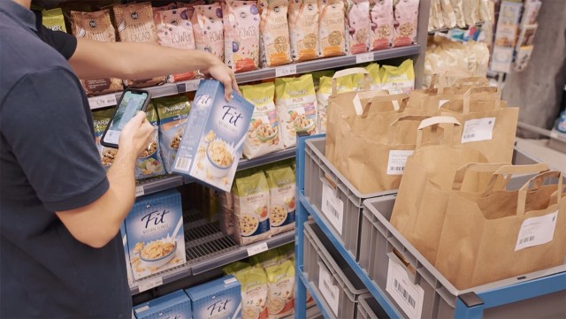 product scanning localization