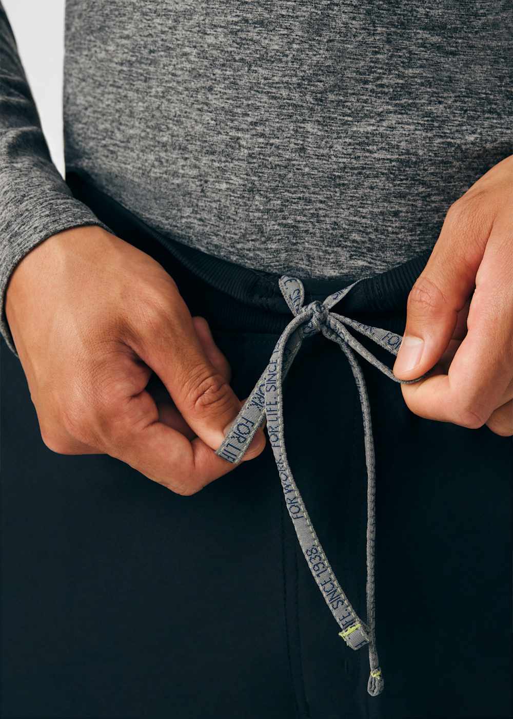 7-Pocket Rib Knit Waistband Men's Cargo Jogger