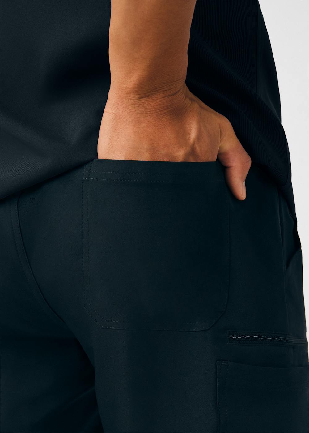 7-Pocket Rib Knit Waistband Men's Cargo Jogger