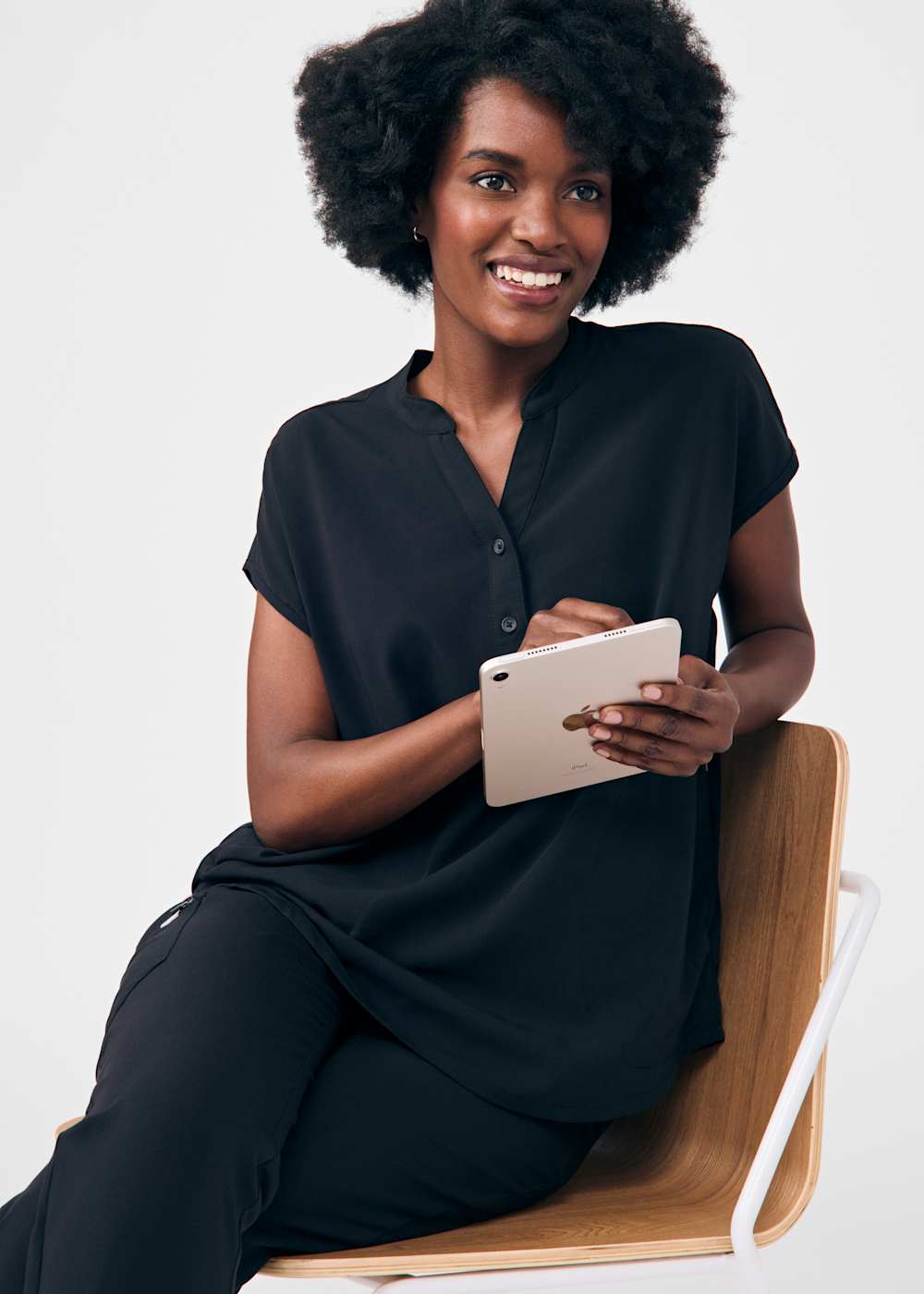 Melody 3-Pocket Dolman Top | Scrubs & Beyond