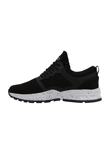 Nursing tennis hotsell shoes black
