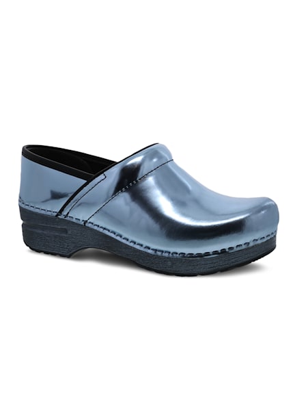 Scrubs and beyond dansko 2025