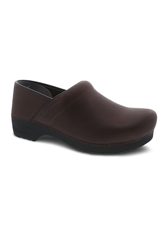 Mens nursing clogs outlet