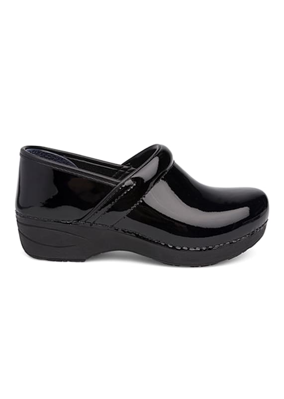 Scrubs and beyond dansko discount