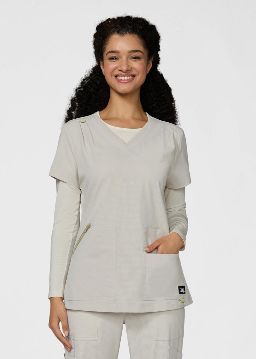 Sari 4-Pocket V-Neck Top
