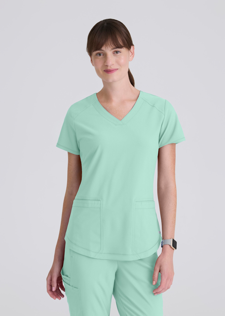 Rhythm 2-Pocket V-Neck Top