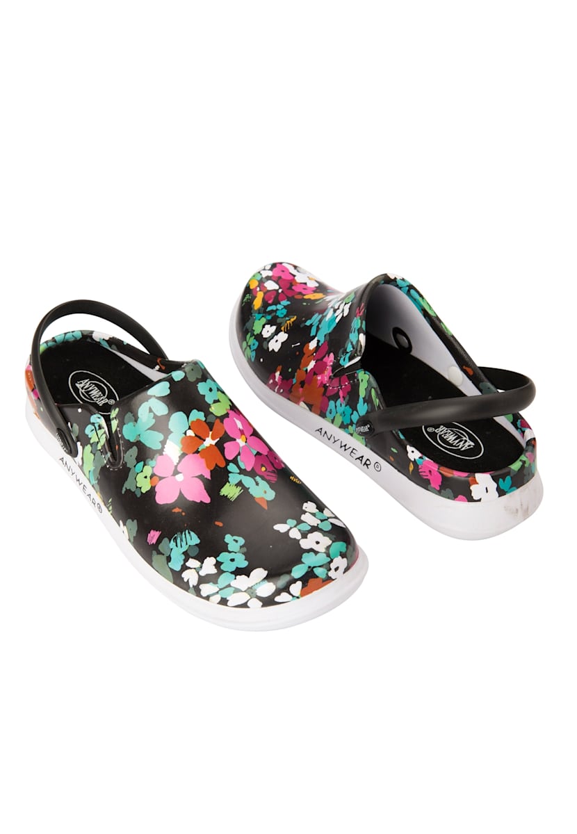 Anywear Alexis Unisex Slip Resistant Nursing Clogs Scrubs Beyond