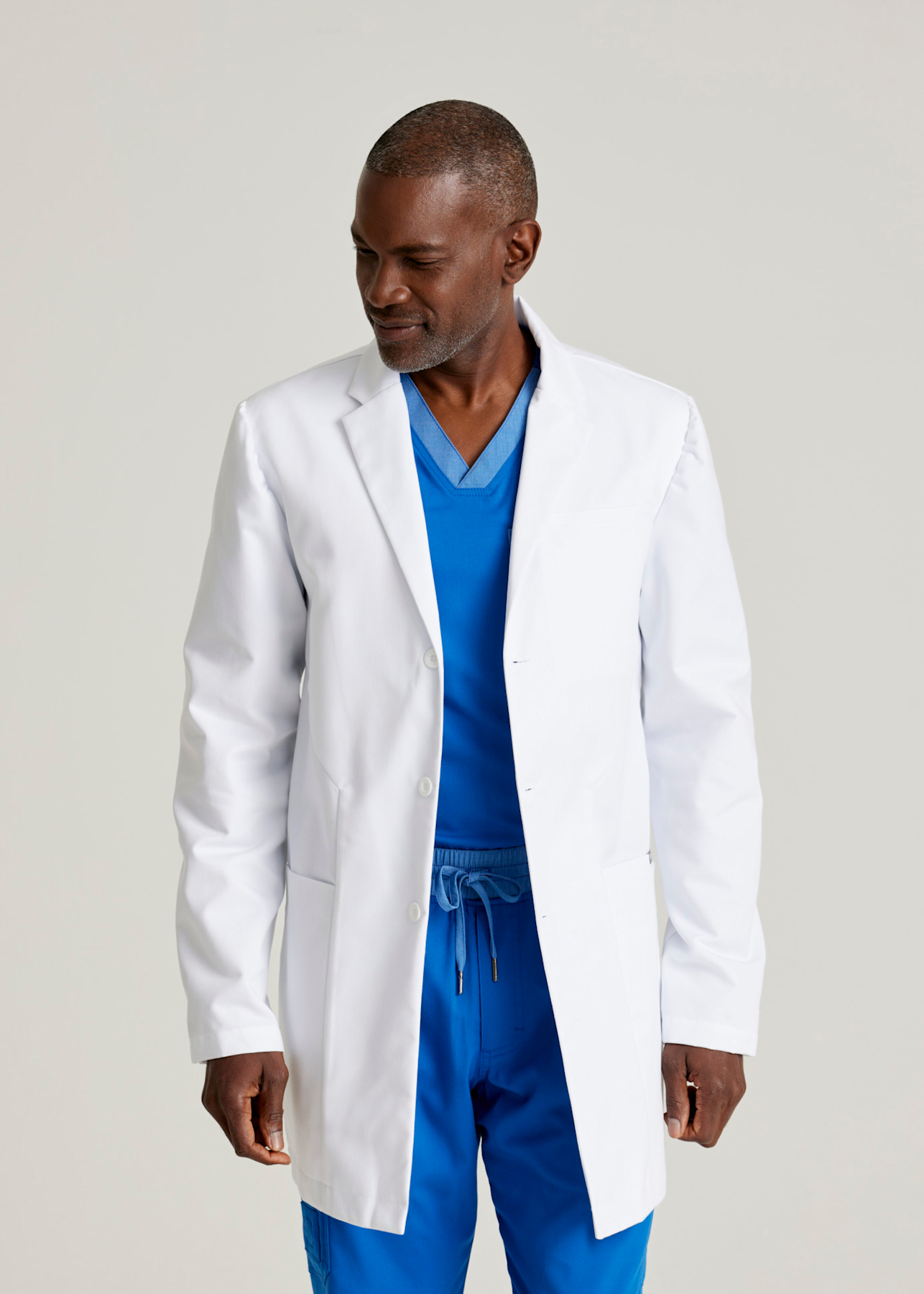 Grey s Anatomy by Barco Classic Derek 6 Pocket 35 3 Button Lab Coat 48 White Long