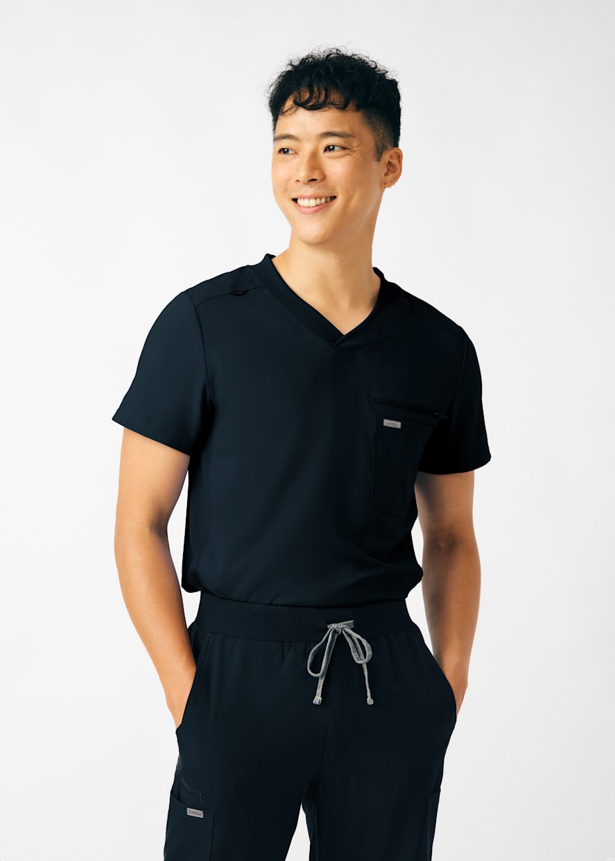 7-Pocket Rib Knit Waistband Men's Cargo Jogger | Scrubs & Beyond