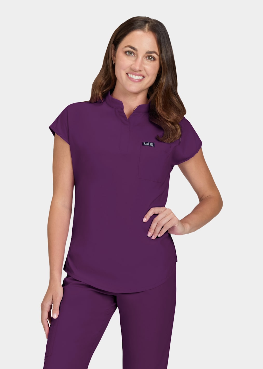 Avery 2-Pocket Banded Collar Notch Sleeve Top