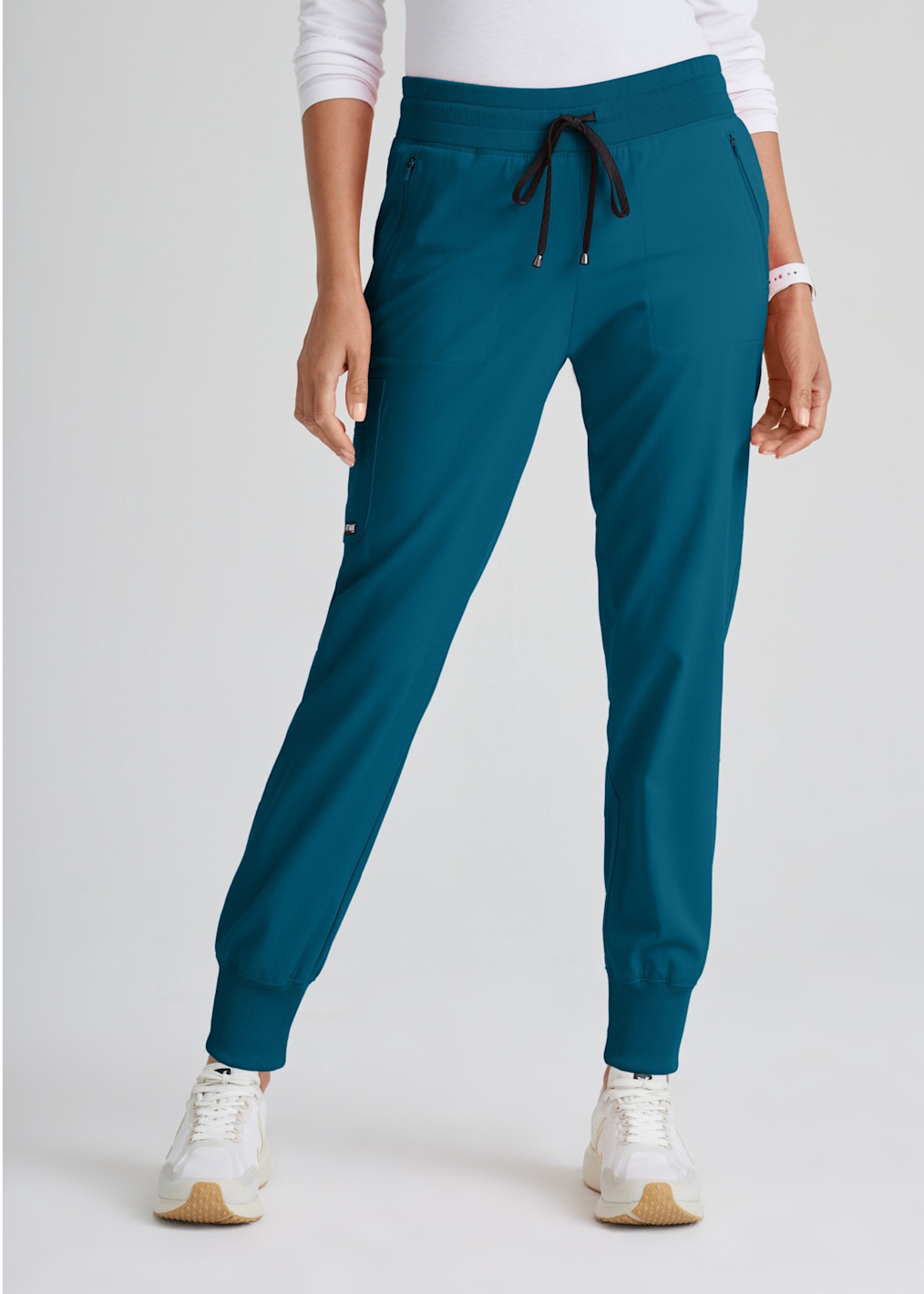 Antimicrobial Serena 3 Pocket V-Neck Top