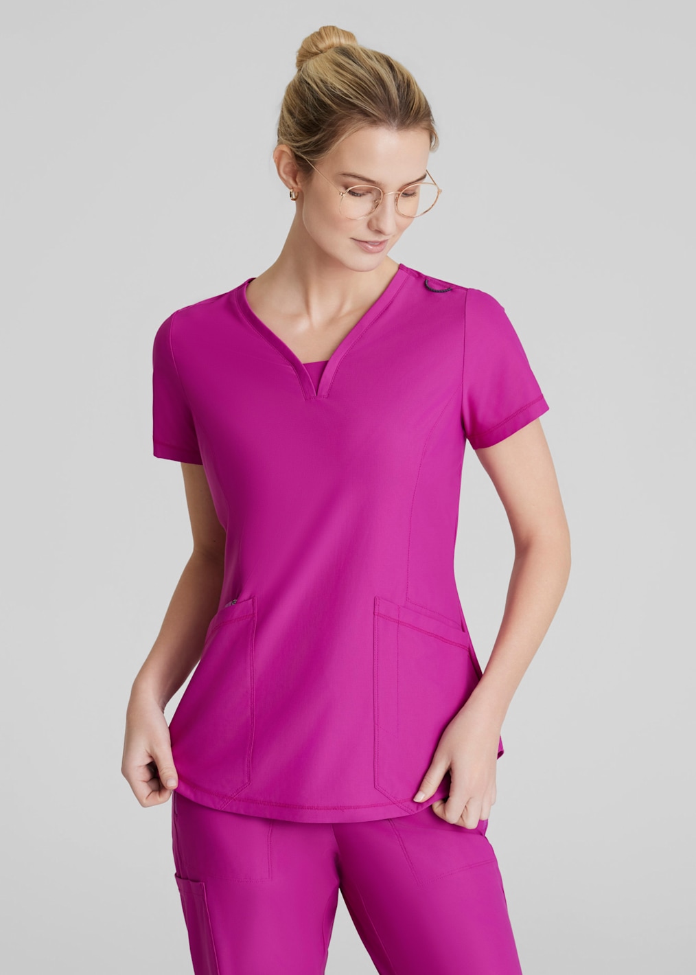 Flow 1-Pocket Tulip Hem Top