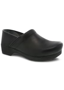 dansko slip resistant clogs