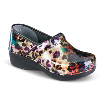 clearance dansko