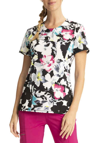 Inky Garden V Neck Print Top Scrubs Beyond Inky Garden V Neck Print Top Scrubs Beyond