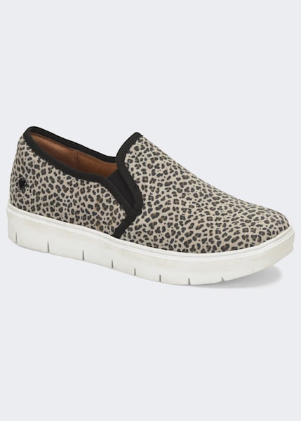 non slip white nursing shoes