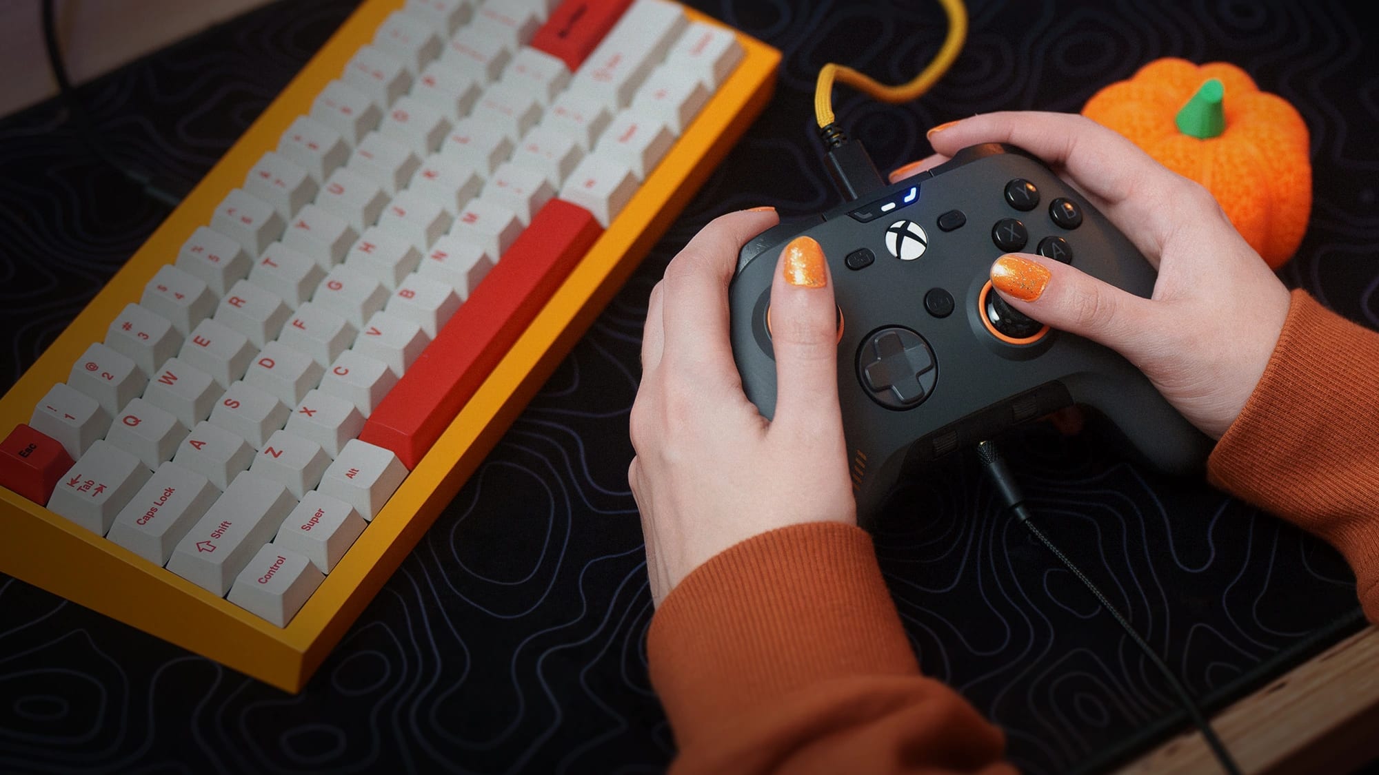 SCUF Valor Pro Smoke