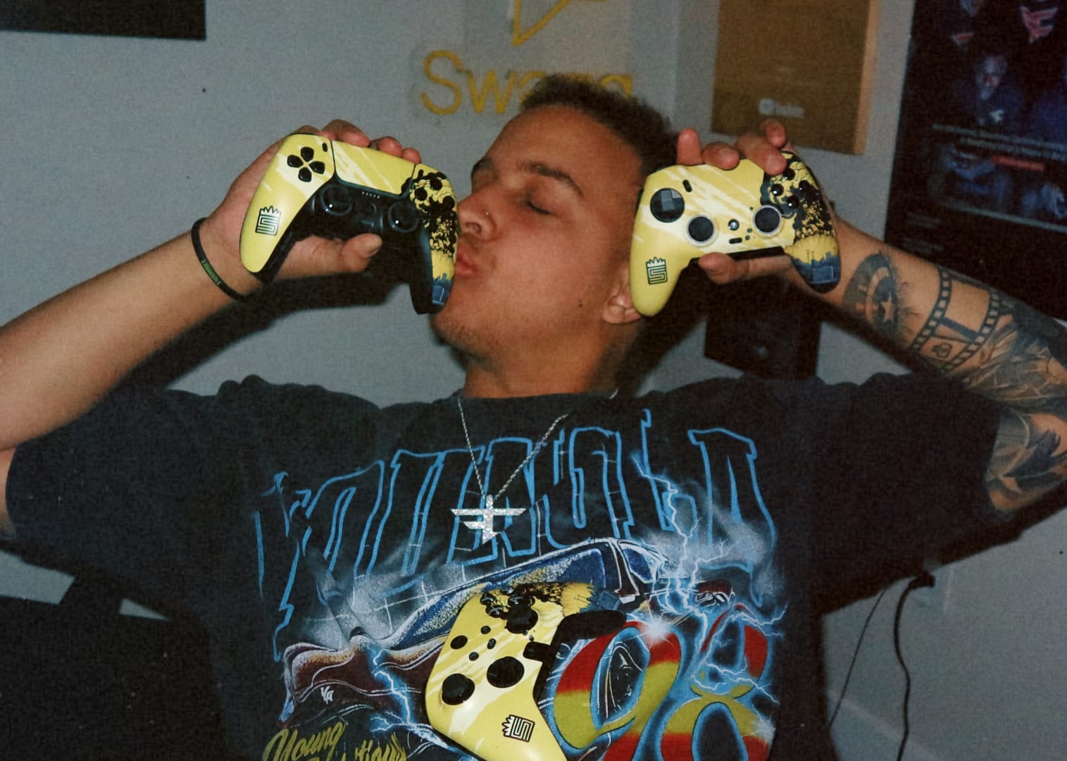 SCUF Reflex Pro With Anti-Drift Omen