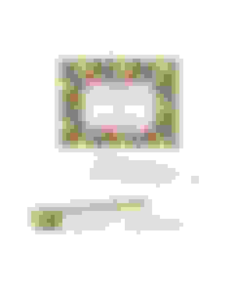 v2-prize-80s-pop-music-quiz-trivia-card-game- Main Image