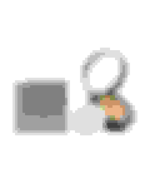 v2-prize-smooth-finish-foundation-powder Main Image