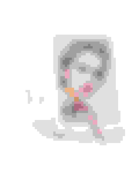 v2-prize-touch-dimming-and-magnifying-vanity-mirror Main Image