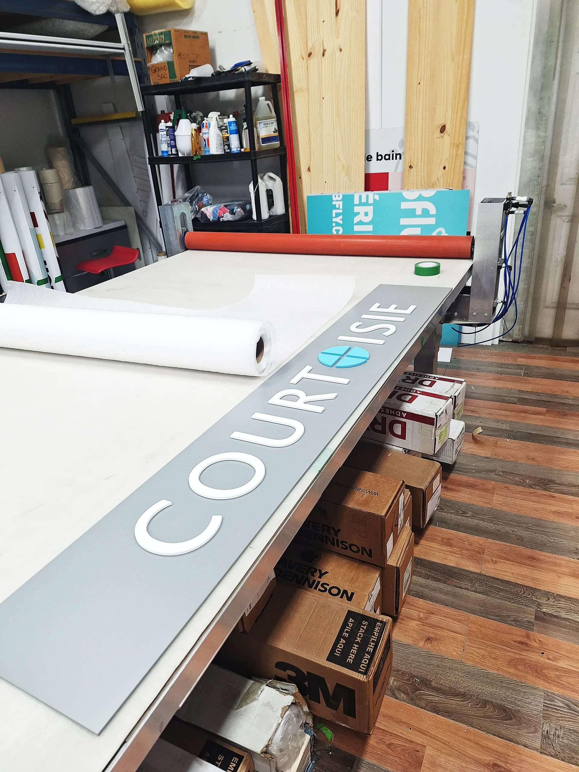 5 Affichage mural — affichage-mural-courtoisie-brunet_fm9gzz