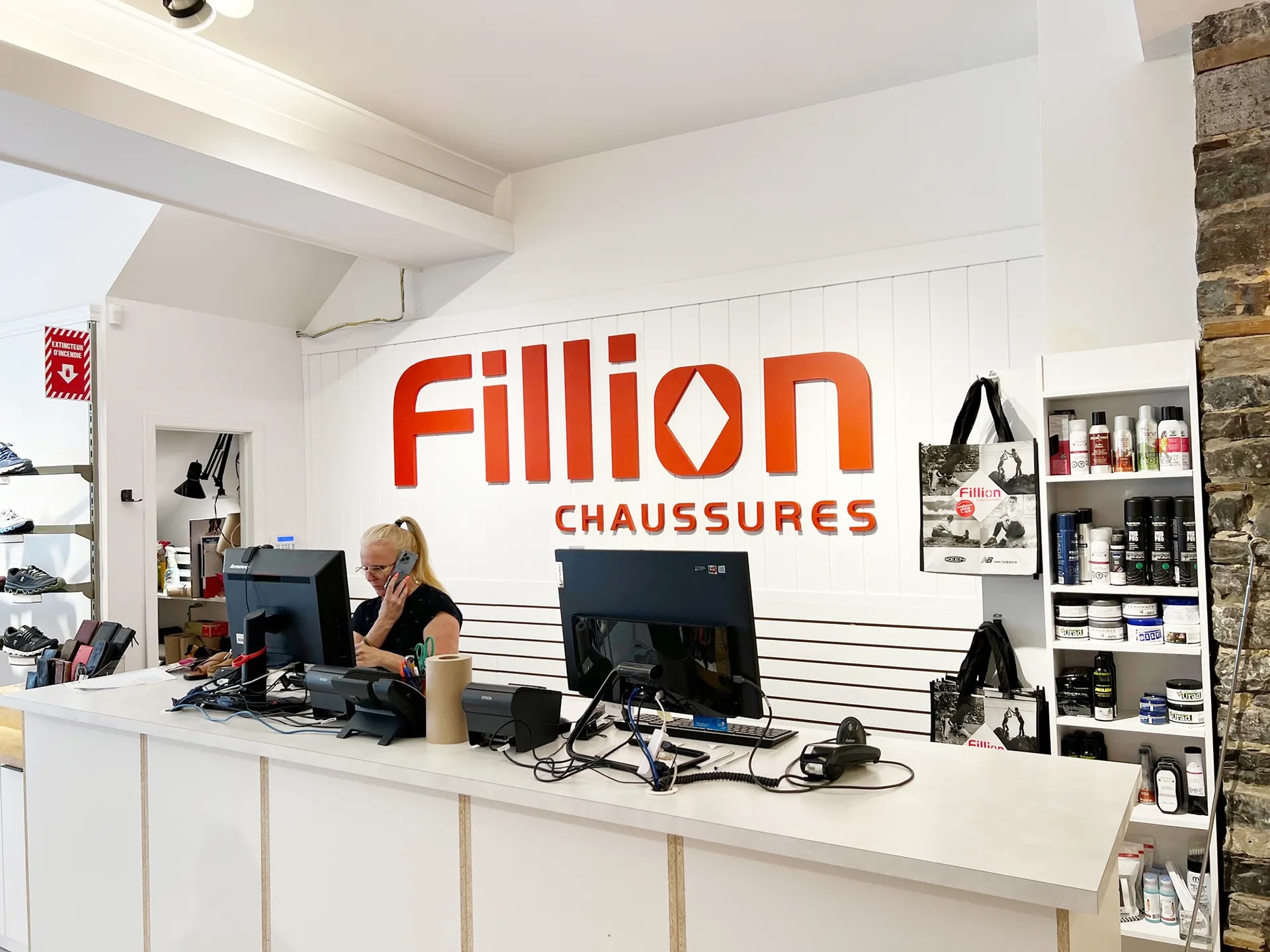5 Affichage mural — affichage-mural-fillion-chaussures_cmvph0