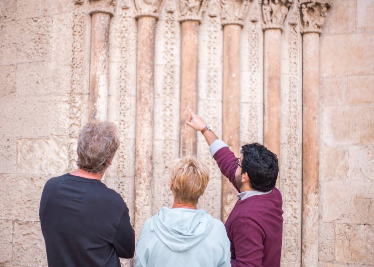 tour guide explaining architecture