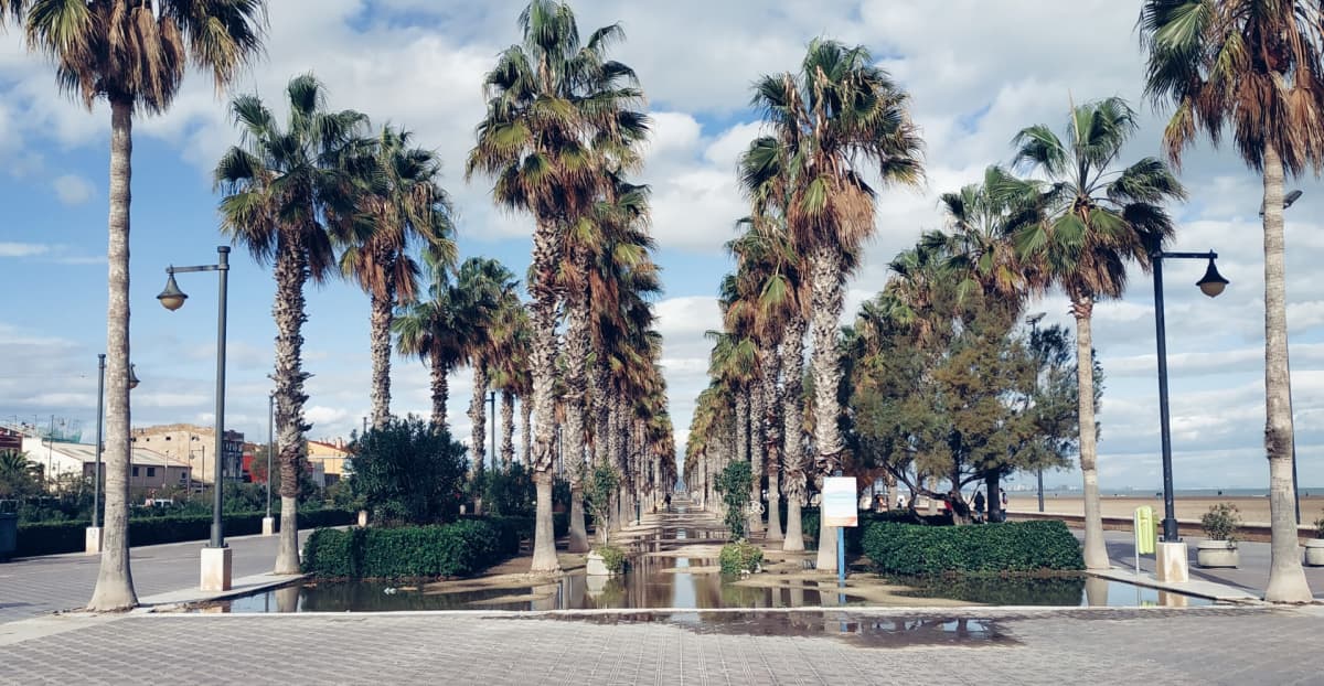 Patacona Beach Promenade