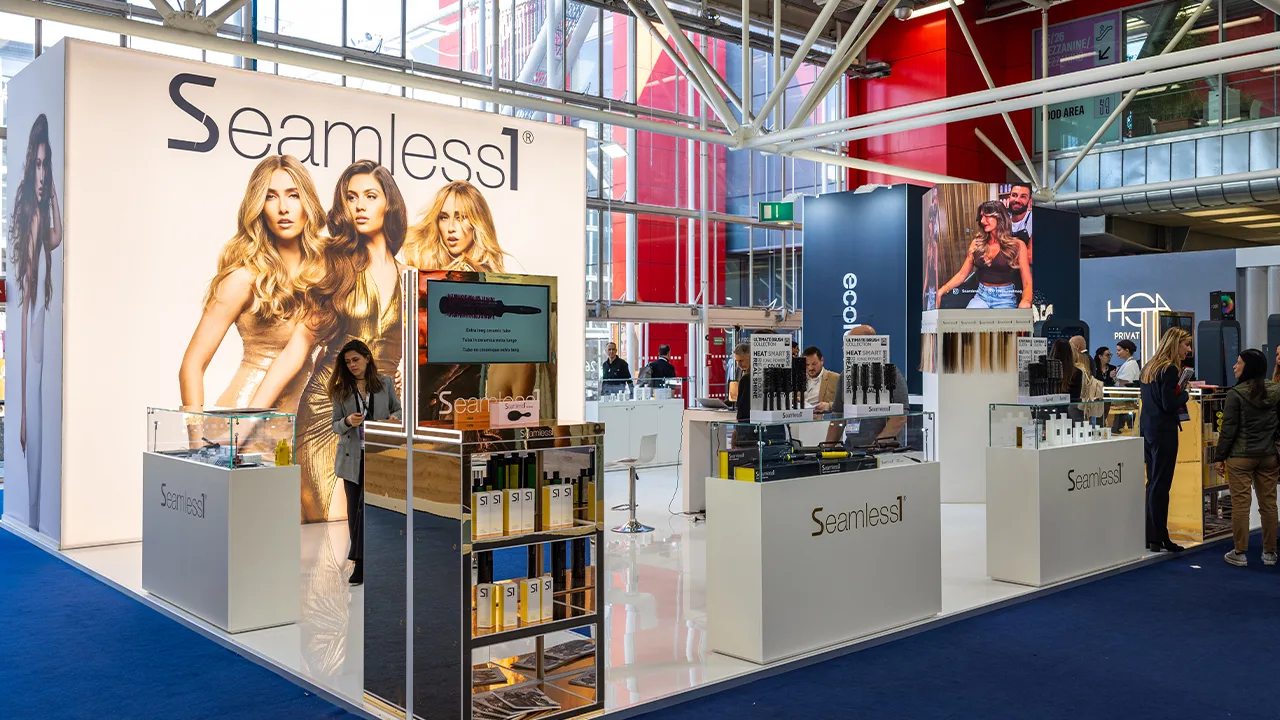 Exhibitions & Live Events