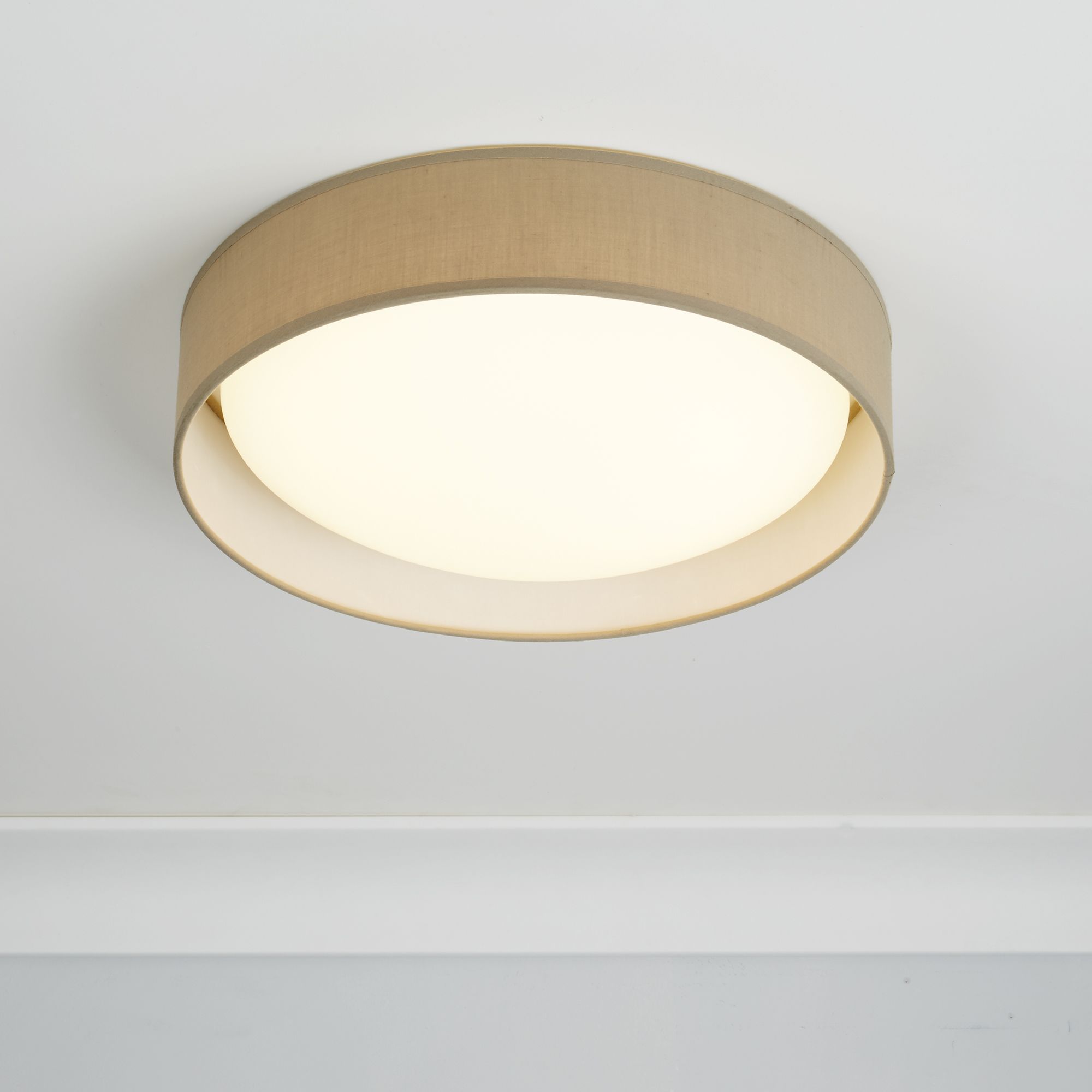15 Watt 1 Light Led Flush Fitting Acrylic Diffuser Brown