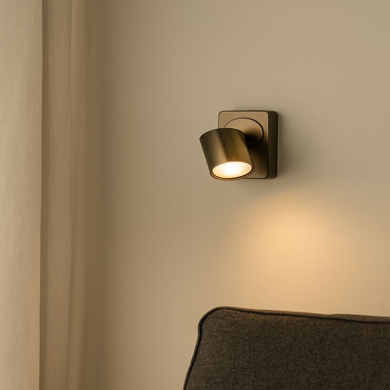 Moon 1 Switched Bronze