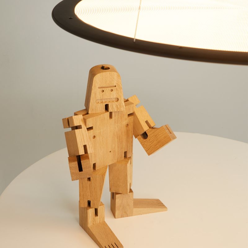 Vistina Round 3000/4000K Round Black