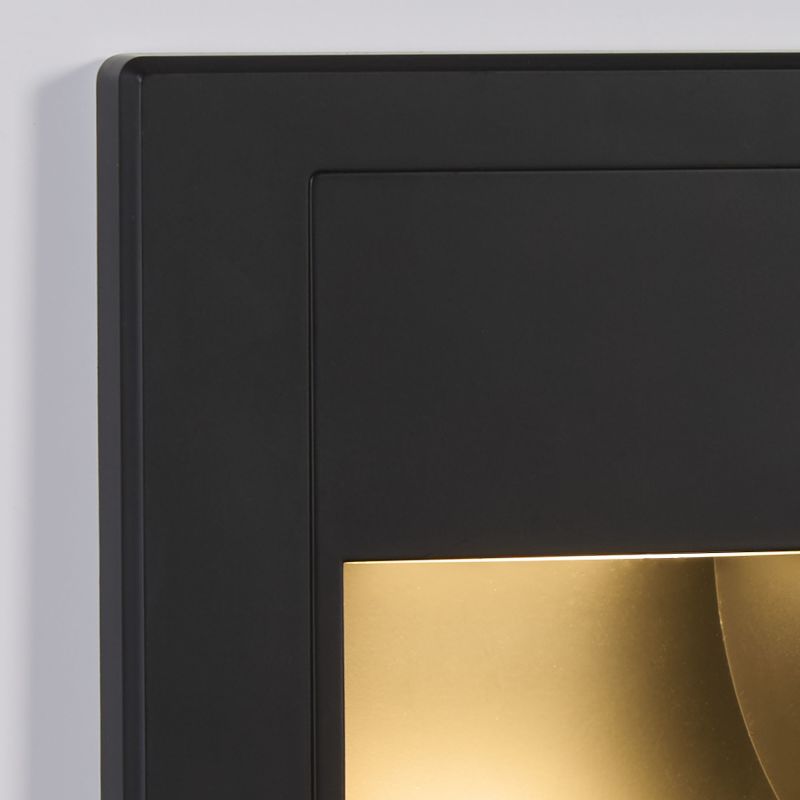 Steplight, Black