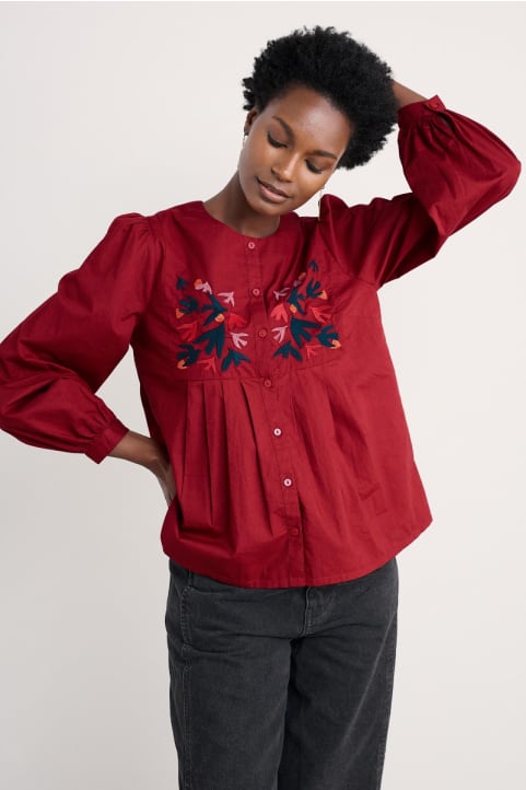 Thornapple Organic Cotton Embroidered Shirt (GOTS) Model Image