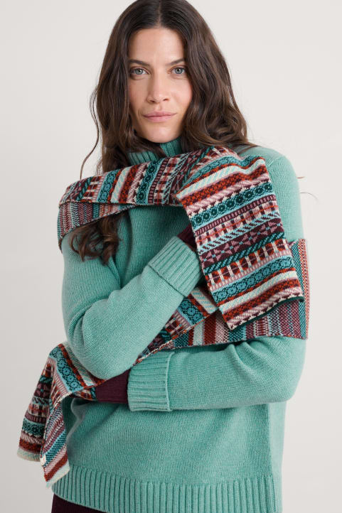 Stonewind Knitted Scarf Model Image