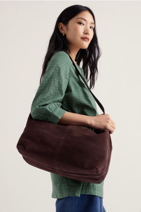 Annet Suede Shoulder Bag Model Image