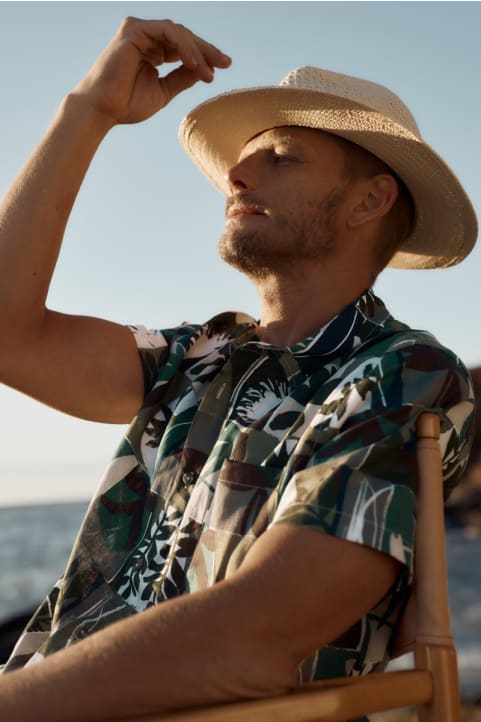 Men's Taran Woven Paper Hat Model Image