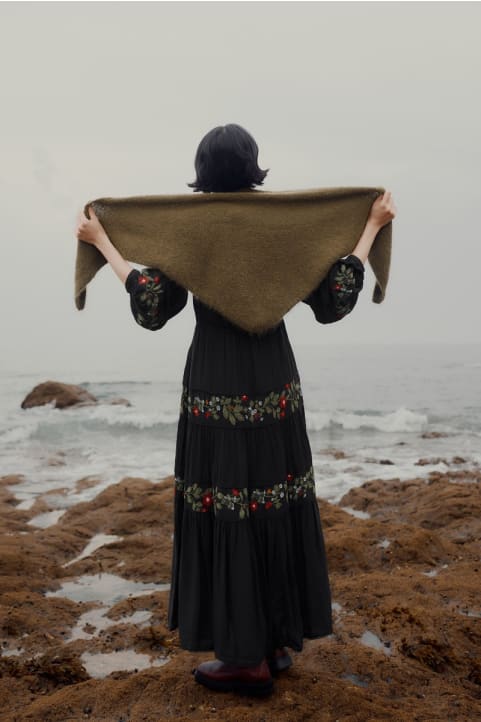 Holly Large Triangle Scarf