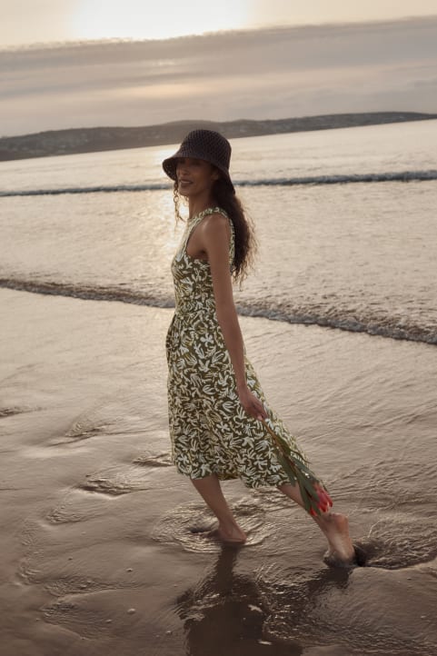 Porthmeor Wave Dress in GOTS-Certified Organic Cotton Jersey Image